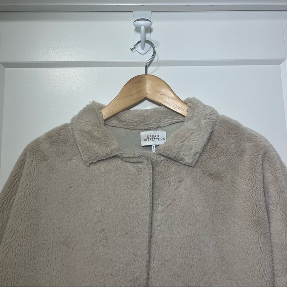 URBAN OUTFITTERS (OU) - Felicity Reversible Faux Fur Coat - Beige - Women’s M - Picture 2 of 16
